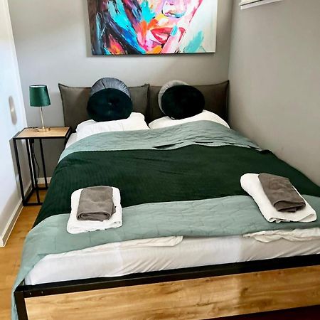 Apartment-City Кьолн Екстериор снимка