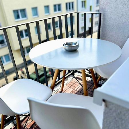 Apartment-City Кьолн Екстериор снимка