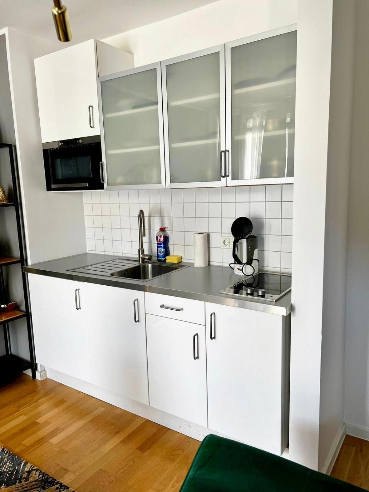 Apartment-City Кьолн Екстериор снимка